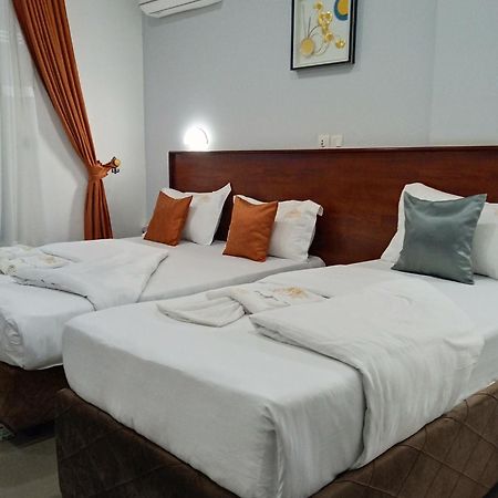 Yaoundé Cofe Hotel מראה חיצוני תמונה